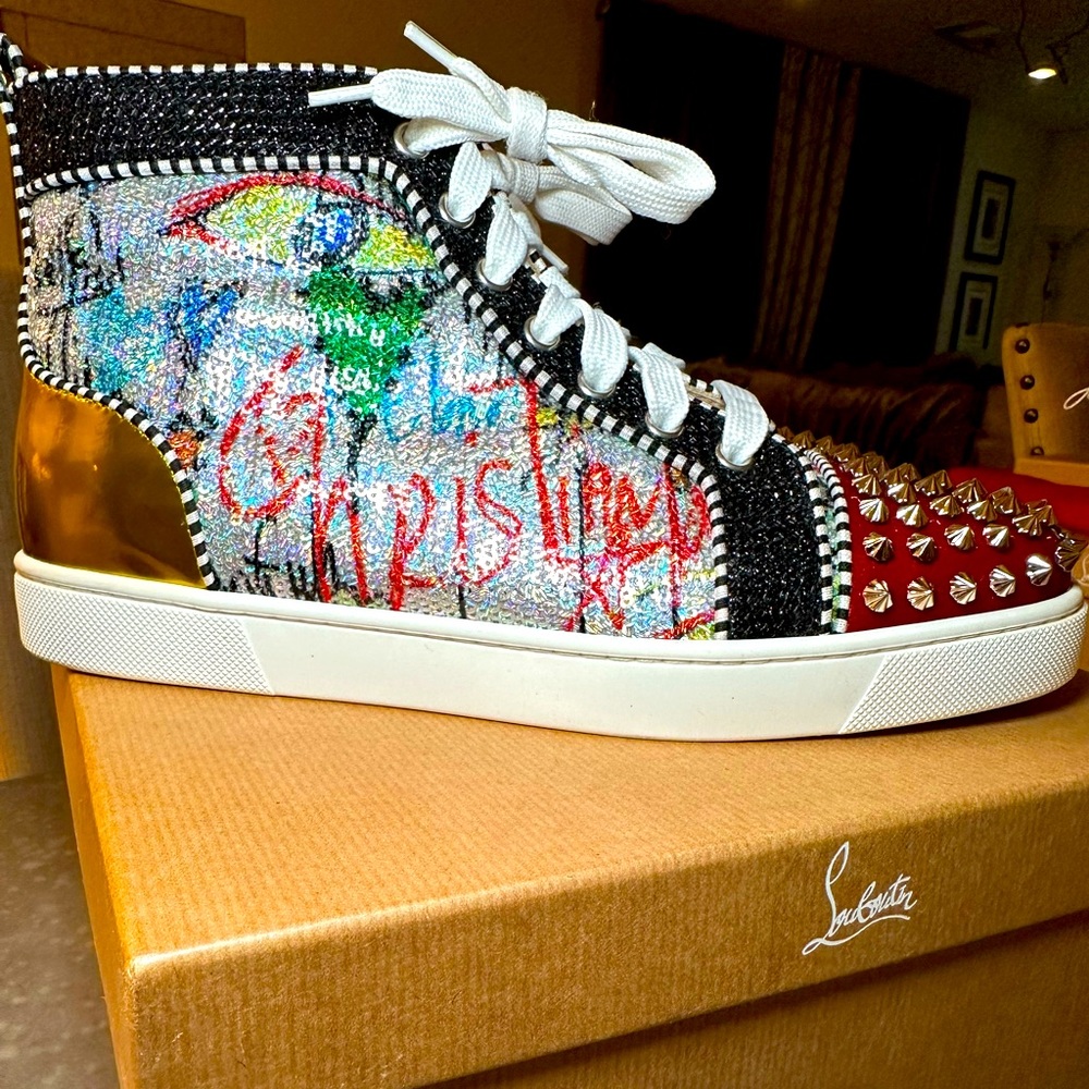 Size 9 Christian Louboutin Lou Spikes Orlato